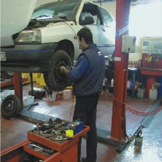 TALLER COCHES 003  IMAGEN FOTOGRAFIA